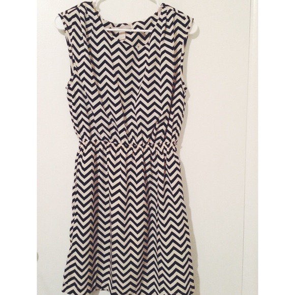 🎈Chevron Printed Dress
