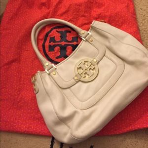 ❌❌SOLD❌❌Tory Burch Hand Bag.