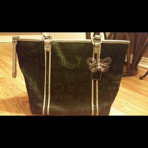 Autentic coach poppy purse