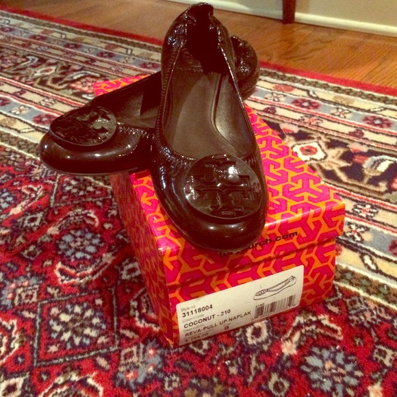 Tory Burch Shoes - Tory Burch Reva Flats