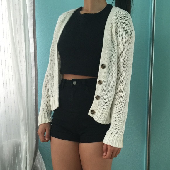 Knitt Creme Cardigan