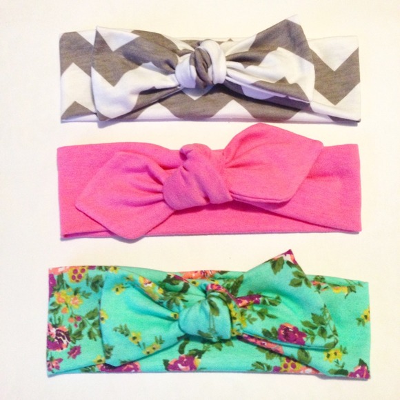Knot headband