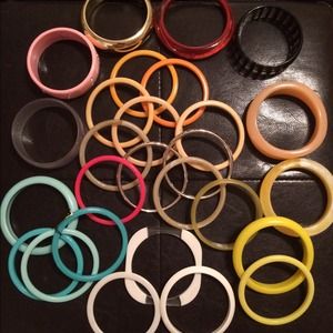 Assortment of plastic/acrylic bracelets-all colors