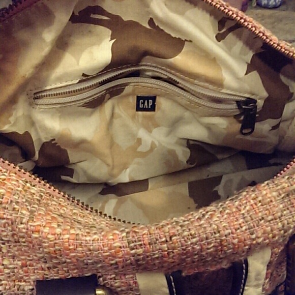 Sold. Gap pink tweed satchel - Picture 2 of 4