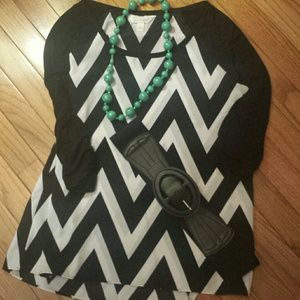 Chevron print t shirt