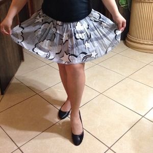 H&M summer skirt size medium