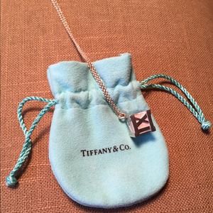 Tiffany&Co Atlas Collection Cube Pendent Necklace