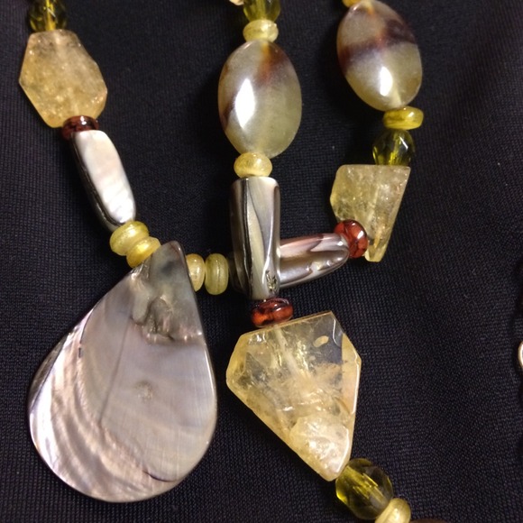 Natural abalone/quartz/hematite necklace - Picture 6 of 6