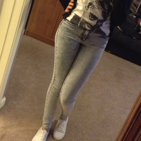 High waisted H&M acid wash jeggings