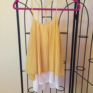 YA Boutique Yellow and White Hot Summer Top.