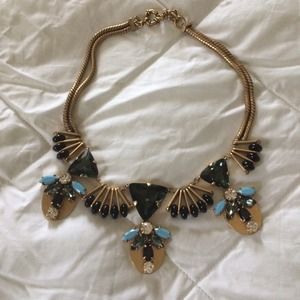 Beautiful j crew necklace.