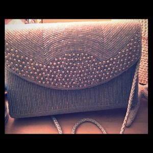 GORGEOUS COCKTAIL PURSE WITH INTRICATE BEADING