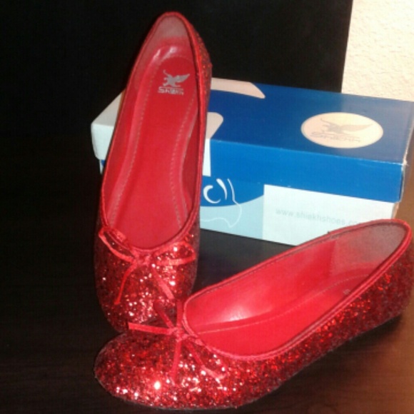 Red glitter ballet flats