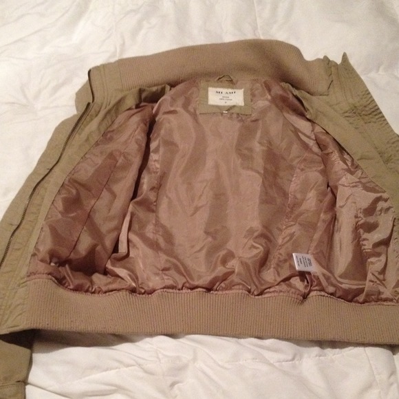 Jacket - Picture 2 of 4