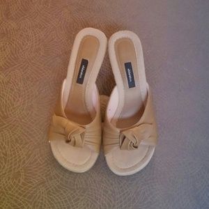 SALE. Slip on wooden mule shoes size 5