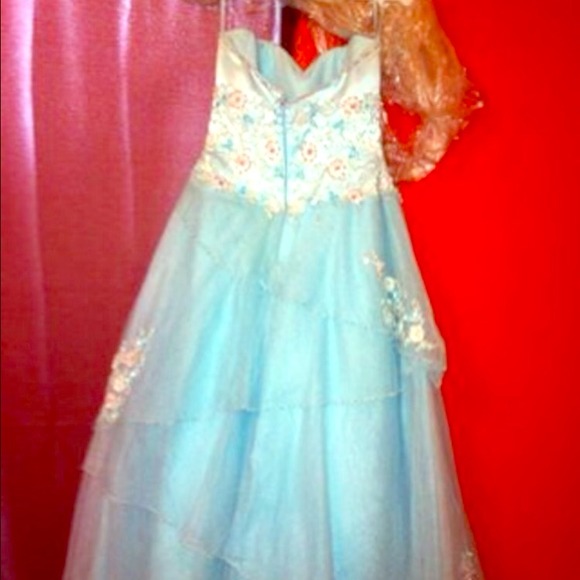 Pretty princess prom dress - Picture 1 of 1