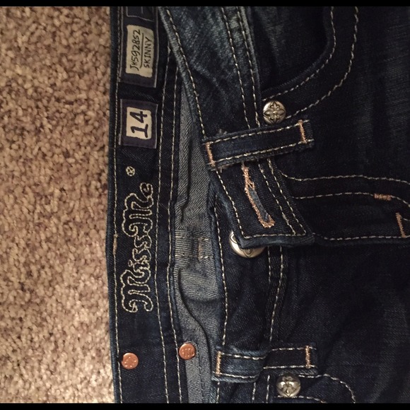 SOLD - Picture 3 of 3