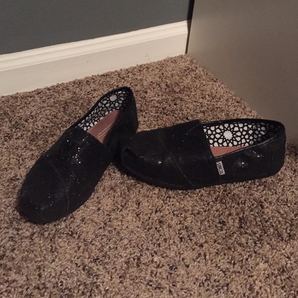 Toms black sequin size 8.5