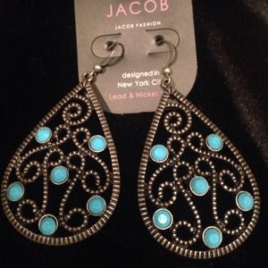 Turquoise earring