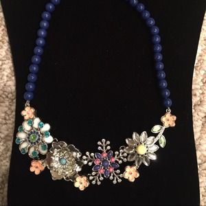 Lia Sophia Full Bloom Necklace