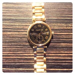 Michael Kors Skylar watch