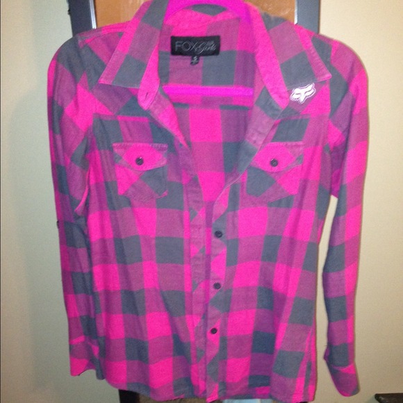 Roxy plaid button up top! - Picture 1 of 2