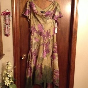 NWT Floral Dress