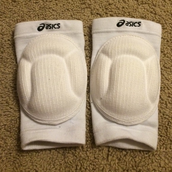 Adics Volleyball Pads