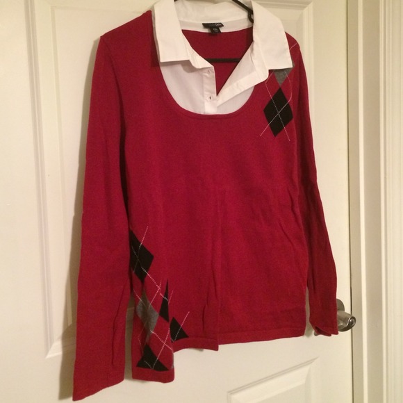 Sweater with faux shirt - Picture 1 of 3