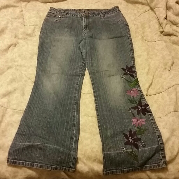 Super cute jeans