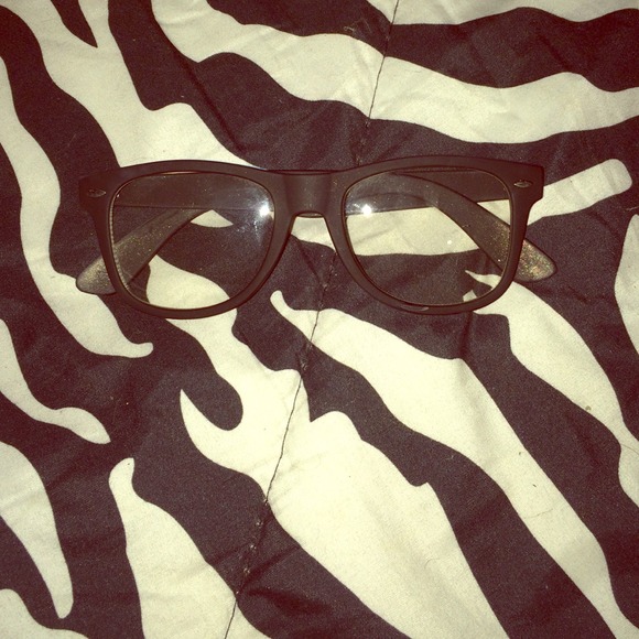 Black glasses.