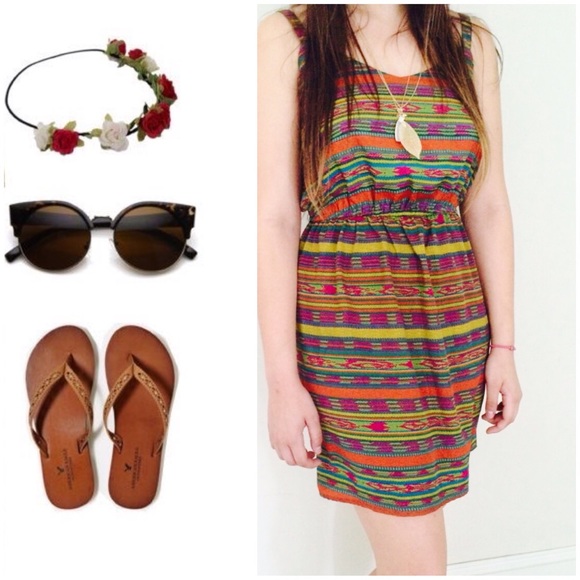 Dresses & Skirts - BOHEMIAN short  Dress /  Tribal print / Medium