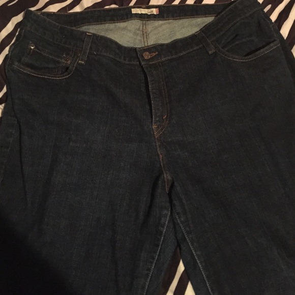 Levi's Jeans .