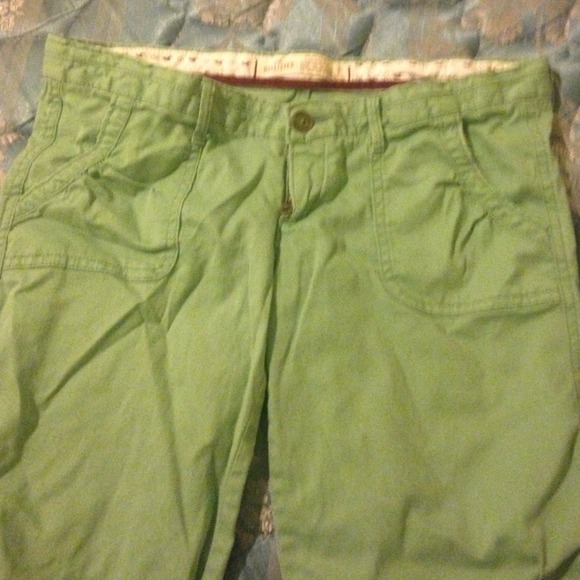 Hollister capris
