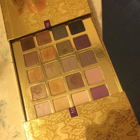 tarte Accessories - Tarte amazonian clay eyeshadow palette