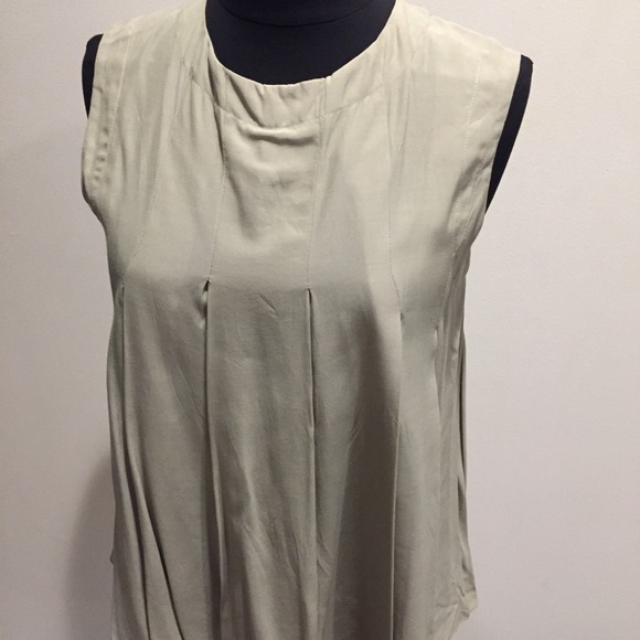 SOLD! - Picture 4 of 4