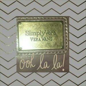 ❤gifted❤Simply Vera Vera wang Hobo