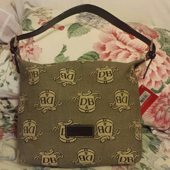 BNWT AUTHENTIC DOONEY & BOURKE BAG!