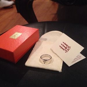 James Avery ring zise 5.5