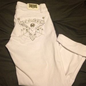 White denim crop pants