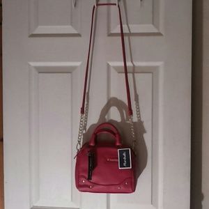 For kahyluh New with tags Olivia + joy Bag