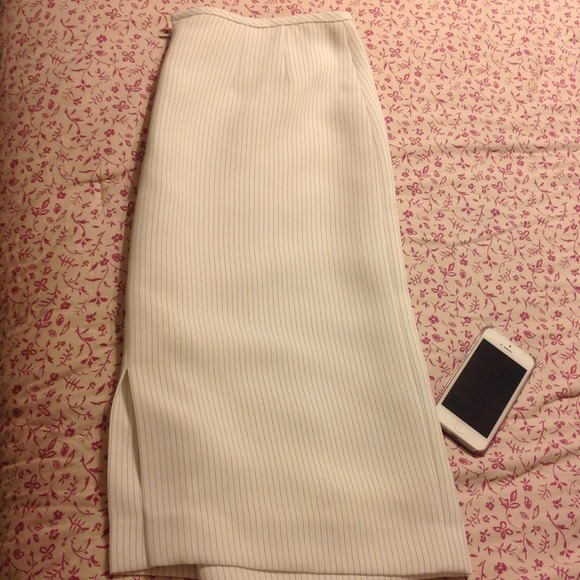 Pin stripe pencil skirt