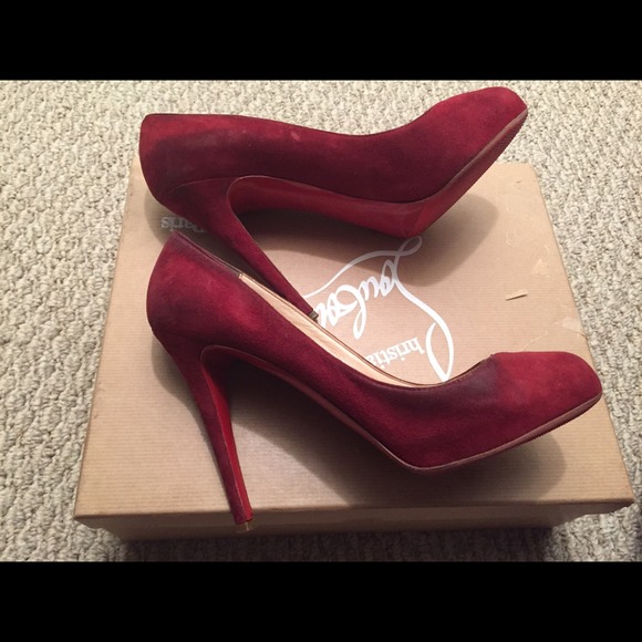 Christian Louboutin Decollette Red Suede shoes - Picture 3 of 4