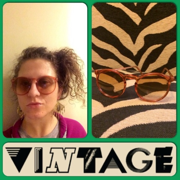 SOLD! Round Vintage Tortoise Sunglasses Sunnies - Picture 4 of 4
