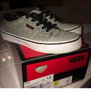 Kids vans size 1