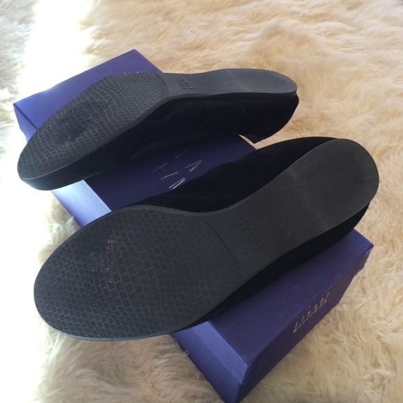 STUART WEITZMAN "Slipin" Black Suede Flat - Picture 4 of 4