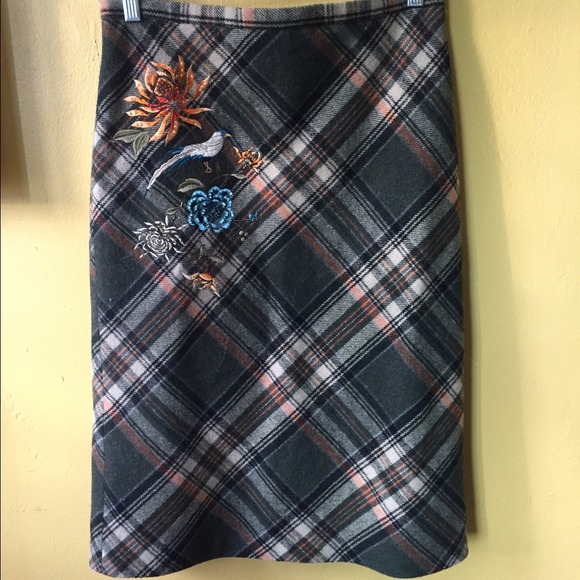 BCBG Embroidered Wool Skirt with Beads & Birds