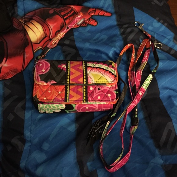 Vera Bradley carry it all wallet/crossbody