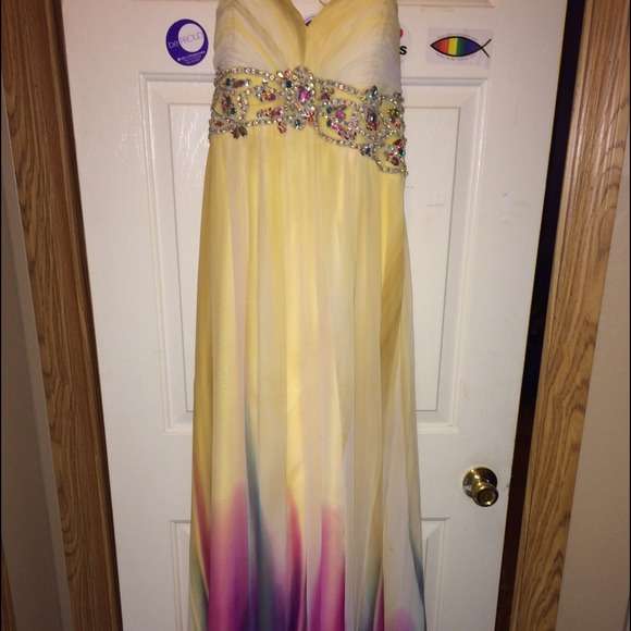 Prom dress