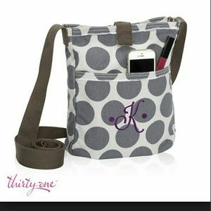THIRTY ONE RETRO METRO CROSSBODY